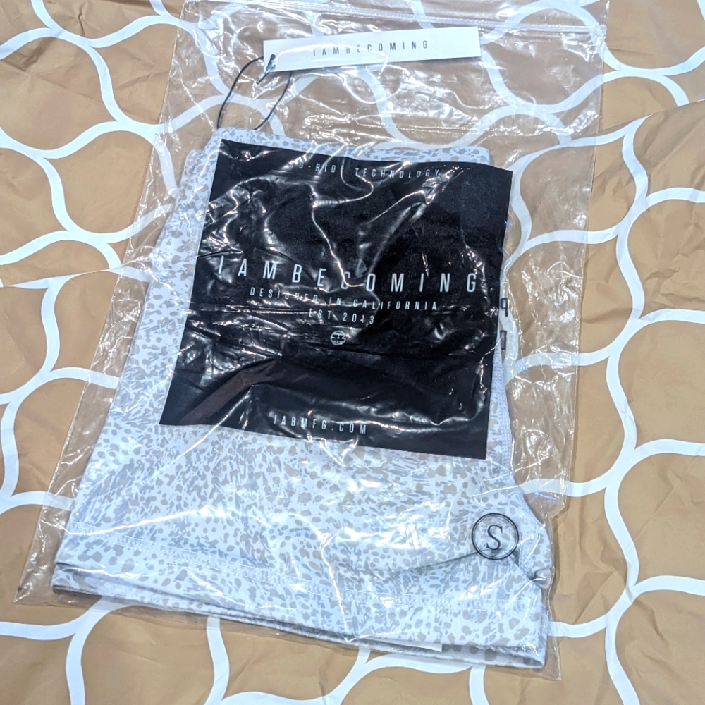 IAB "I am Becoming" 3 inch Booty shorts White and gray spots
